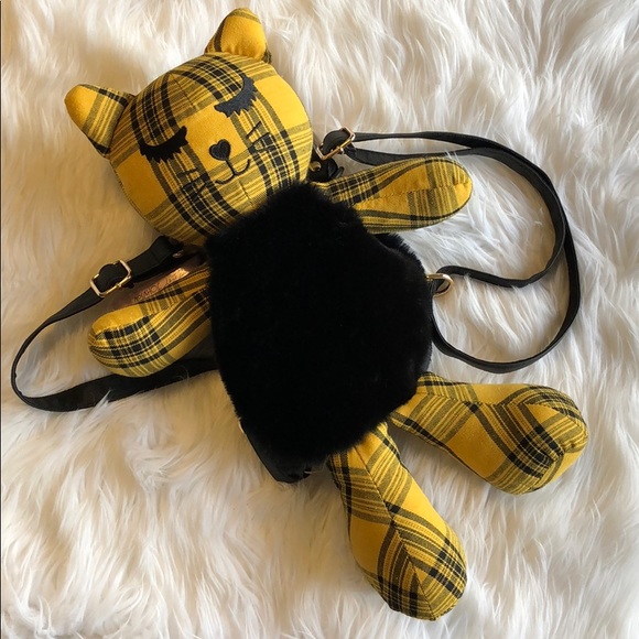 Betsey Johnson Handbags - 🚜 Plaid Punk Stuffy Kitty Cat Backpack